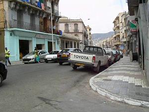 rue de Mostaganem vue de la rue Beauharnais